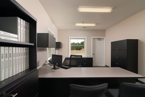 LoRez FruitportTownshipHall Office1 CDI6899